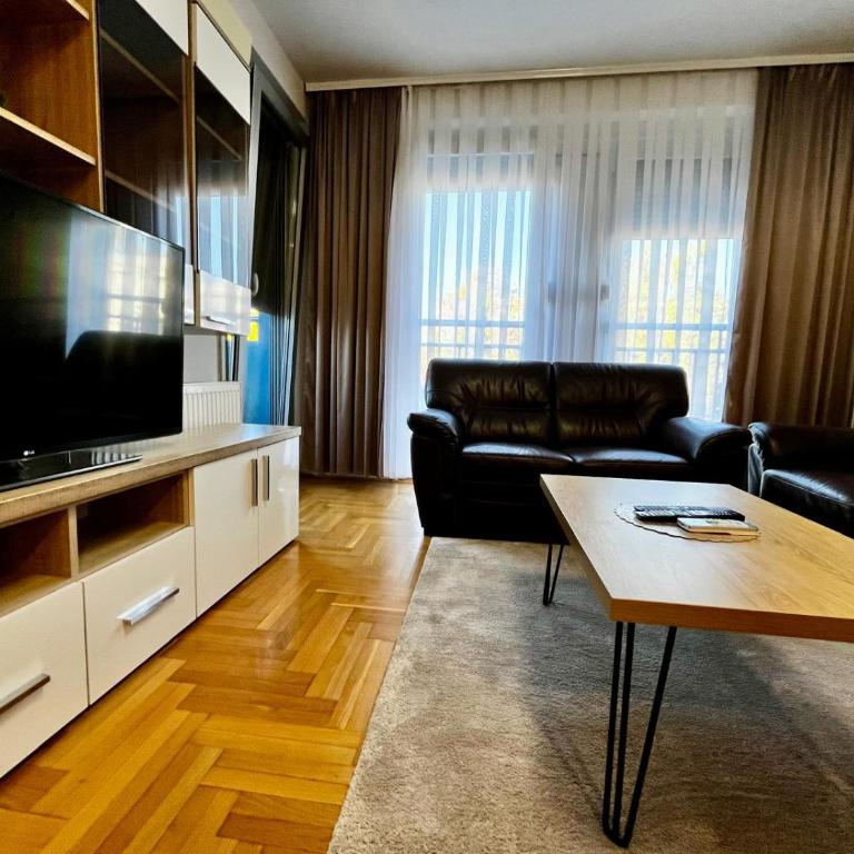 Novi Sad Premium Fair Apt - Fast WiFi - Apartman sa 1 Spavaćom Sobom - 9