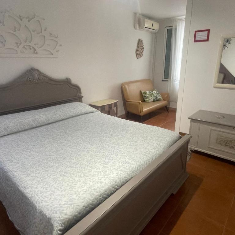 DIMORA NEL VICO- Vico San Martino- Centro Storico - Apartment - 2