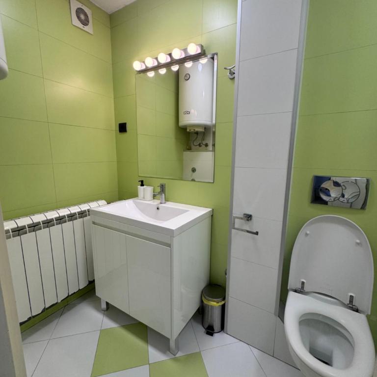 City View Apartments - Studio - 13
