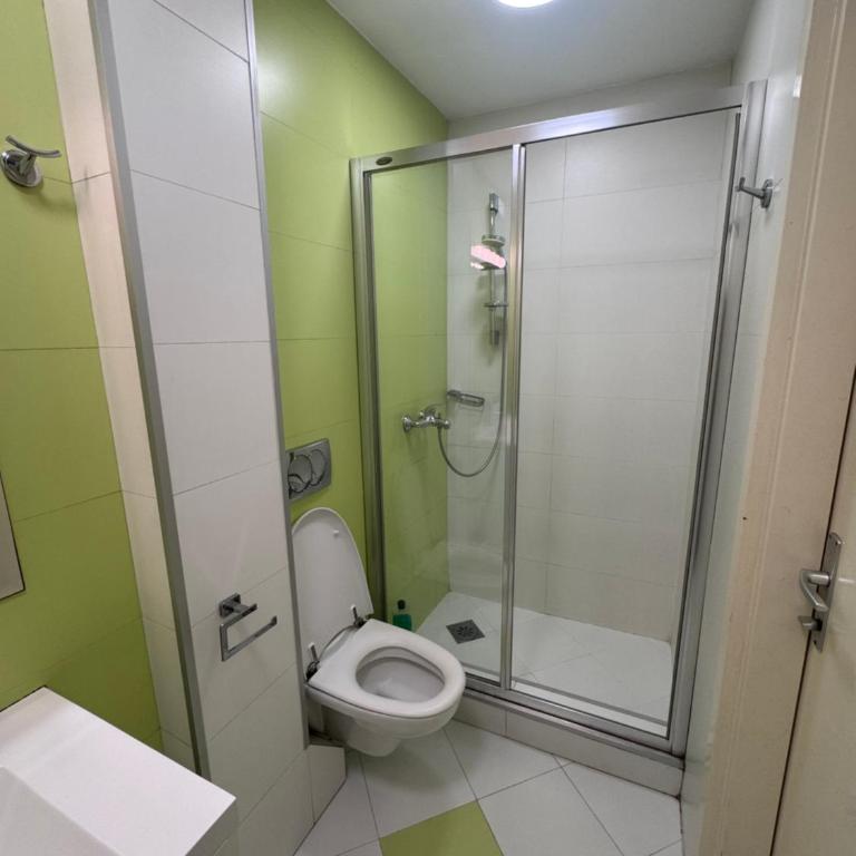 City View Apartments - Studio - 15