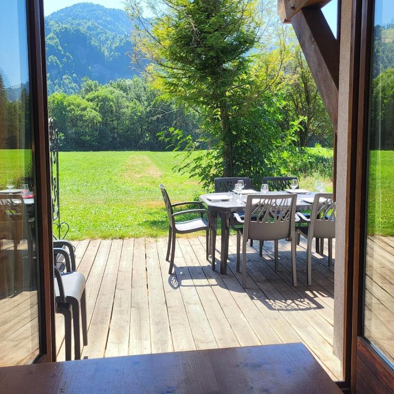 Cascades, 3 bedroom chalet with shared pool. - Maison 3 Chambres - 34
