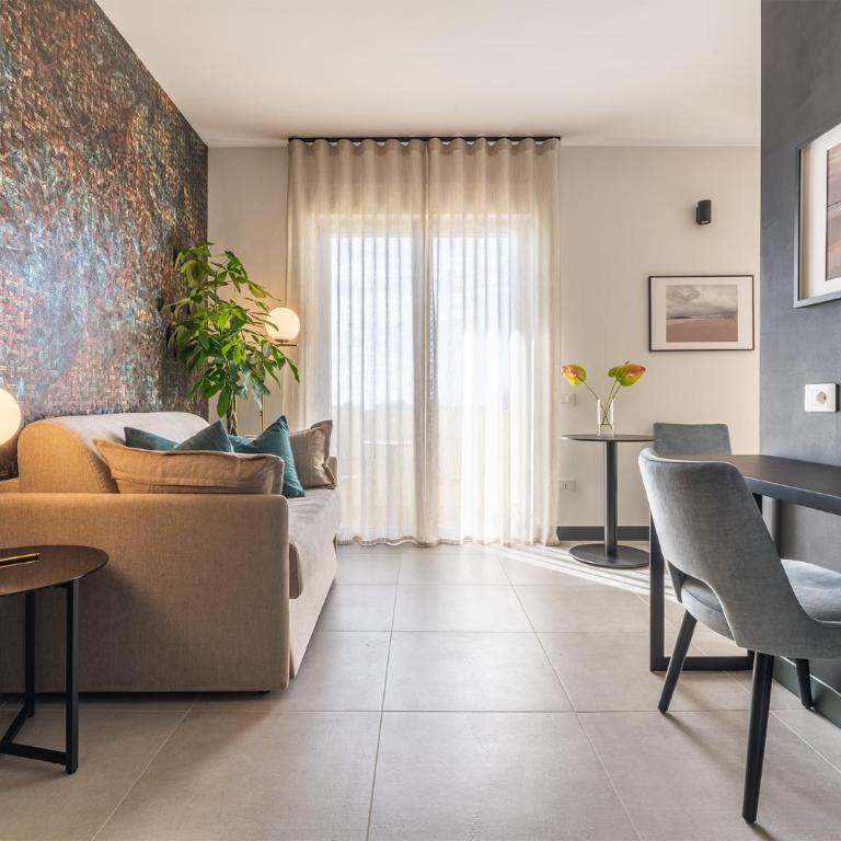 Solì Suite & Rooms - Suite with Balcony - 7