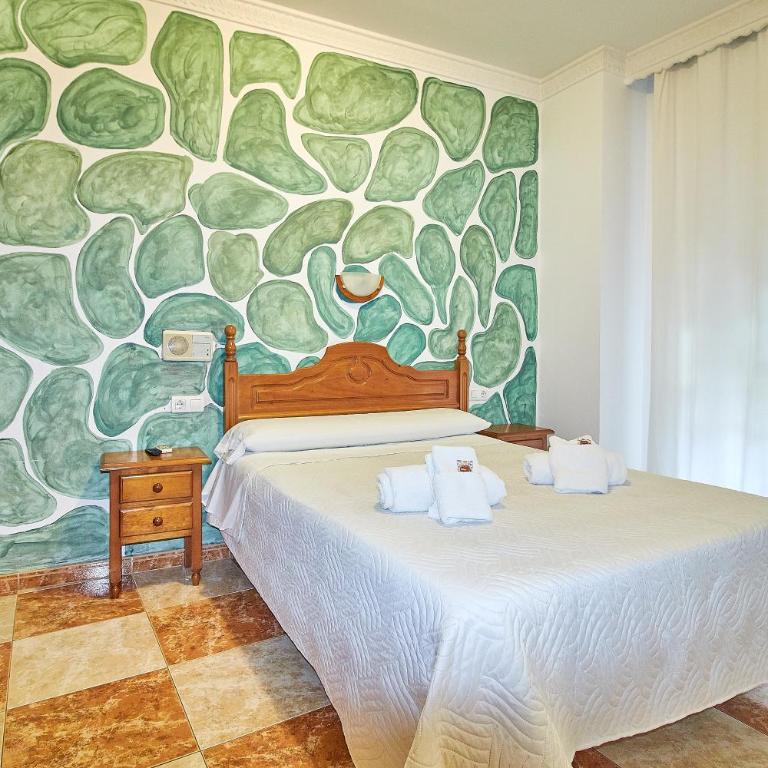 Hotel Virgen de los Reyes - Habitación con cama grande - 19