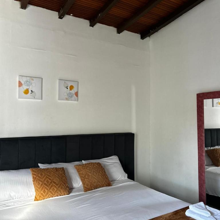 Jireh alojamientos - Deluxe Room - 4