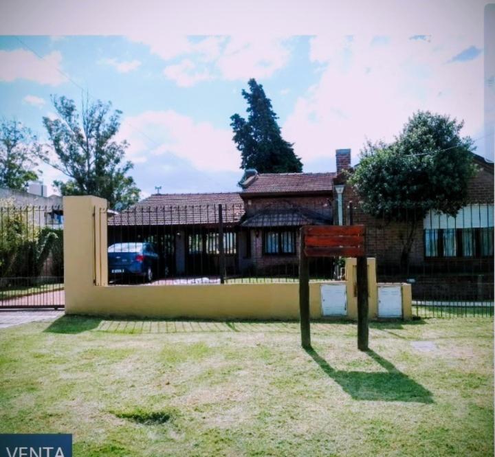 chalé, quincho y parque - Casa de 2 dormitorios - 3