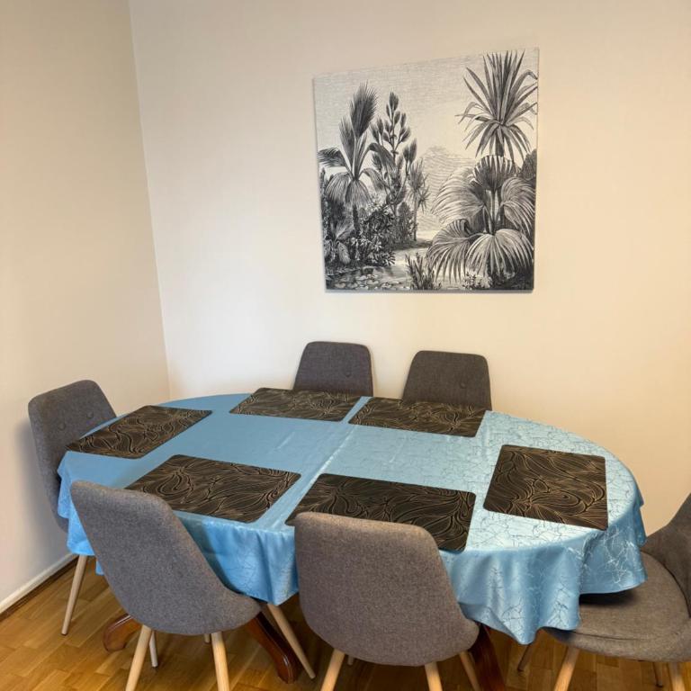 Petit Paradis 74 grand rue - Two-Bedroom Apartment - 8