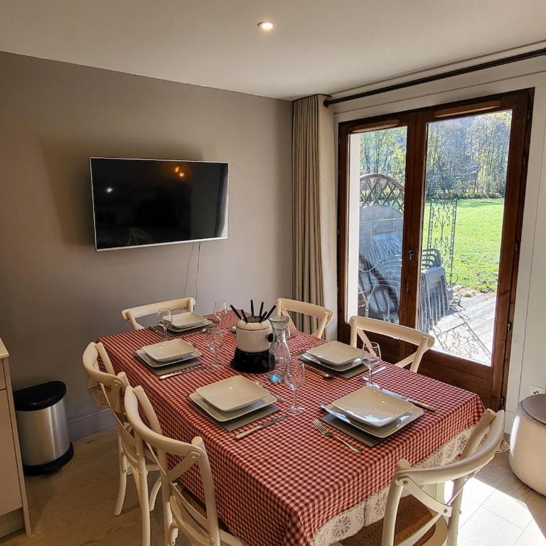 Cascades, 3 bedroom chalet with shared pool. - Maison 3 Chambres - 51