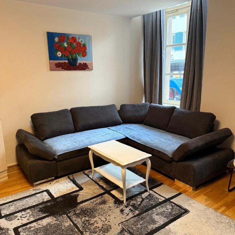 Petit Paradis 74 grand rue - Two-Bedroom Apartment - 5