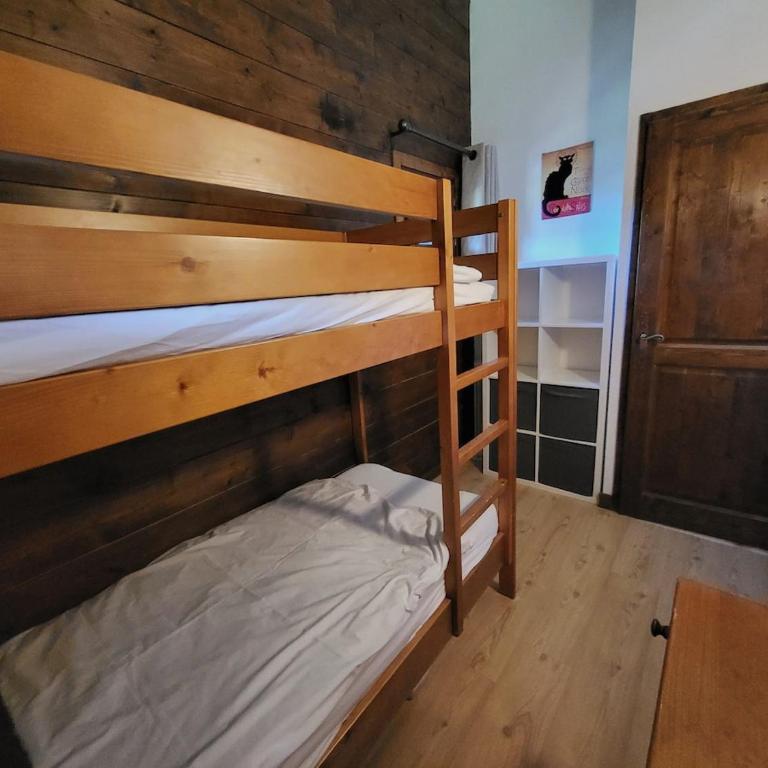 Cascades, 3 bedroom chalet with shared pool. - Maison 3 Chambres - 24