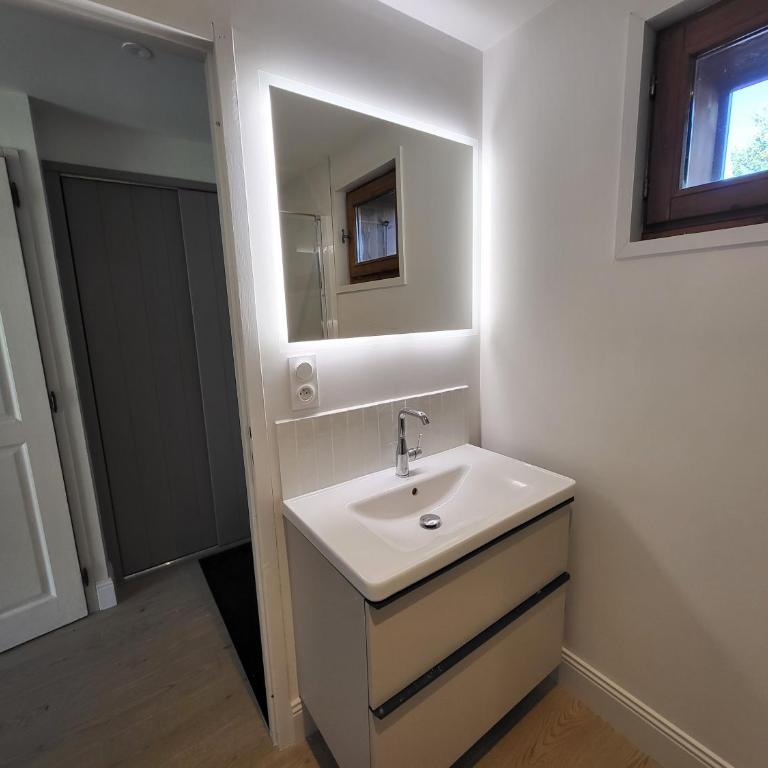 Cascades, 3 bedroom chalet with shared pool. - Maison 3 Chambres - 3