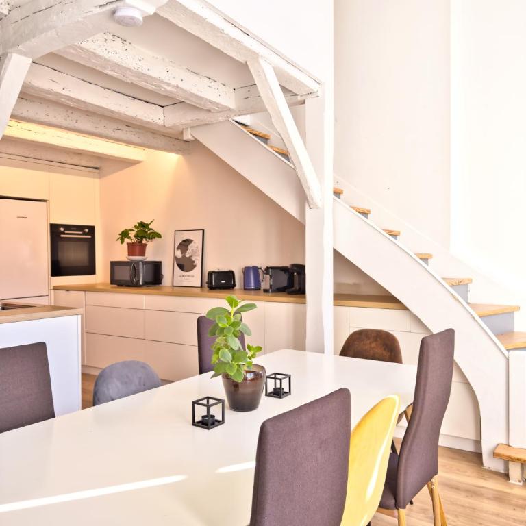 Grand Verdière, Duplex à 5 min du port - Appartamento - 29