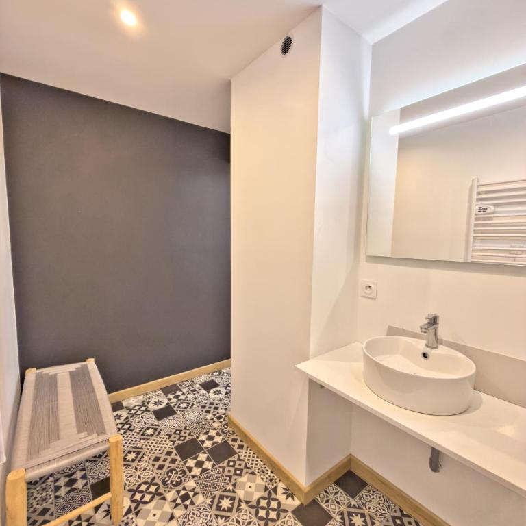 Grand Verdière, Duplex à 5 min du port - Appartamento - 51