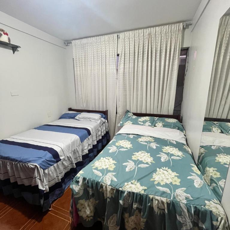 Private Room in Family House - Double or Twin Room with Shared Bathroom - 2