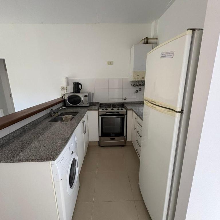 Departamento en Pinamar Centro - Apartamento de 1 dormitorio - 3