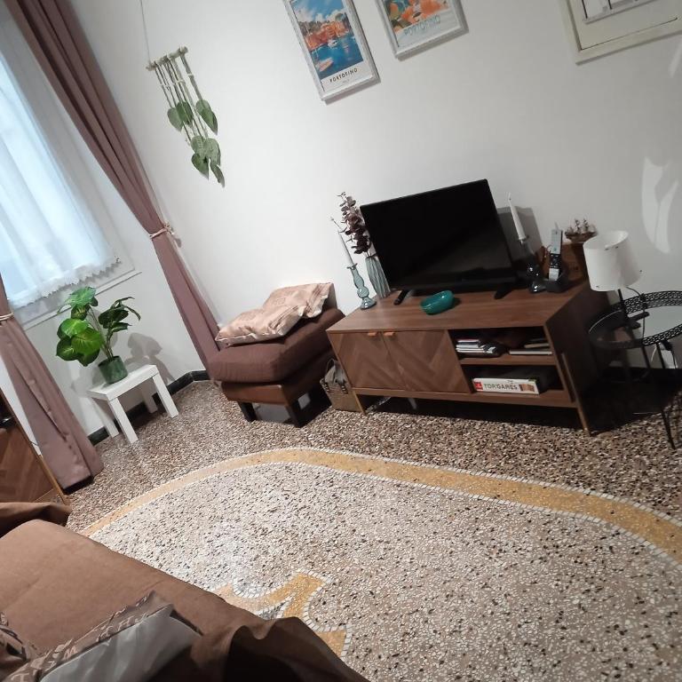 Genova House - Appartamento con 2 Camere da Letto - 3