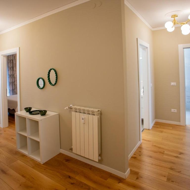 Home V Trieste - Appartamento con 2 Camere da Letto, Balcone e Terrazza - 14