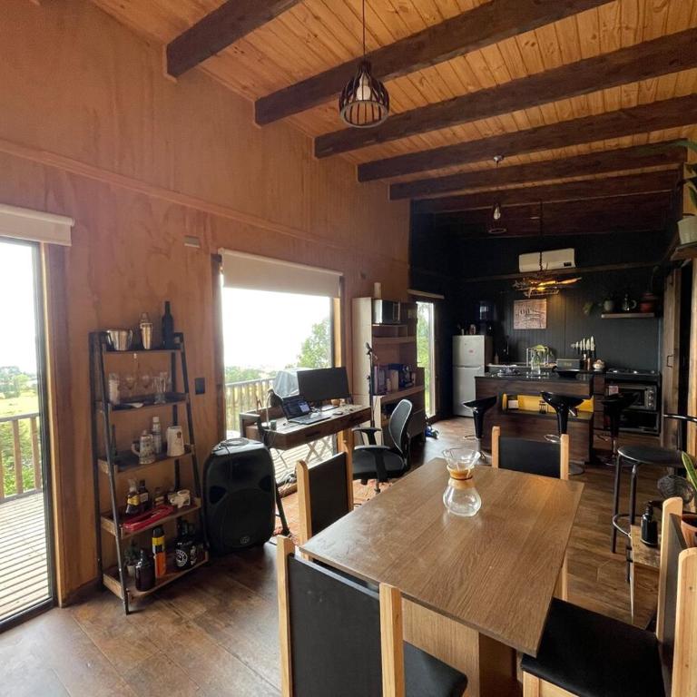 Cabin with Jacuzzi - Two-Bedroom Chalet - 21