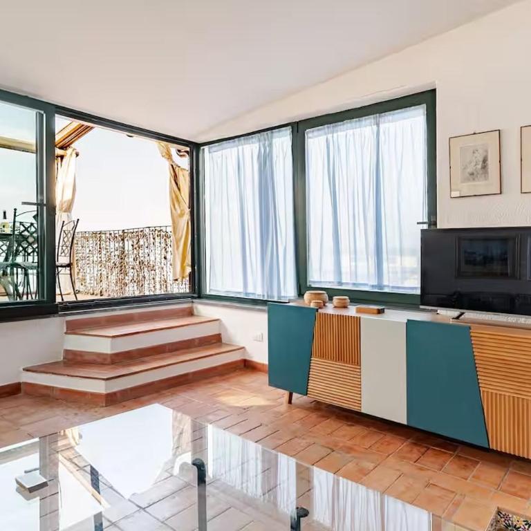 DIMORA DISIU - Jacuzzi & Sea View - 4 minuti a piedi dal centro - Three-Bedroom House - 3