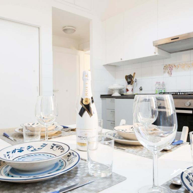 Beach 8M| 2BR| Parking by Tilo - Appartamento con Balcone - 5