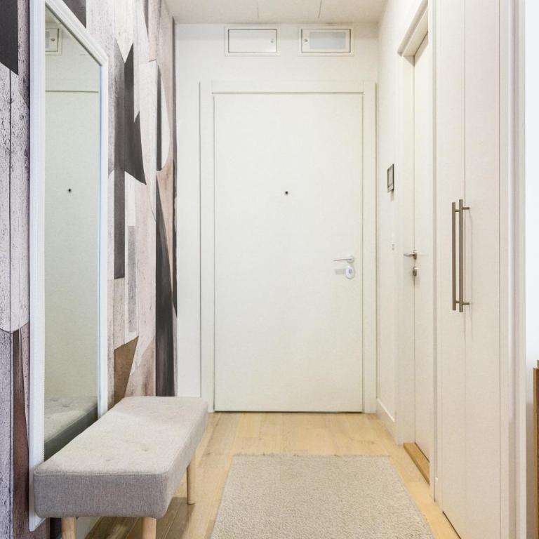 inJoy - One-Bedroom Apartment - 15