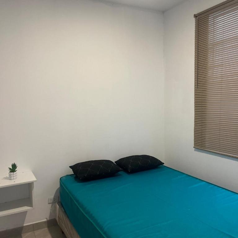 Departamento en malecon acogedor - Three-Bedroom Apartment - 4