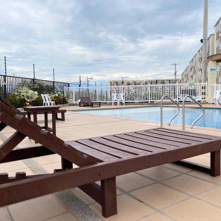 T7 Lindo Apartamento en conjunto con piscina y parqueadero - Apartamento de 3 dormitorios - 4