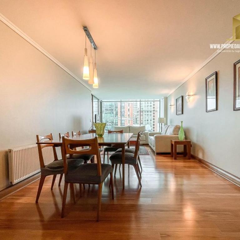 Departamento con Terraza, Vista al Mar y Piscina en Viña - Three-Bedroom Apartment - 4