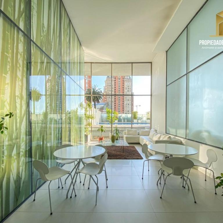 Departamento con Terraza, Vista al Mar y Piscina en Viña - Three-Bedroom Apartment - 18