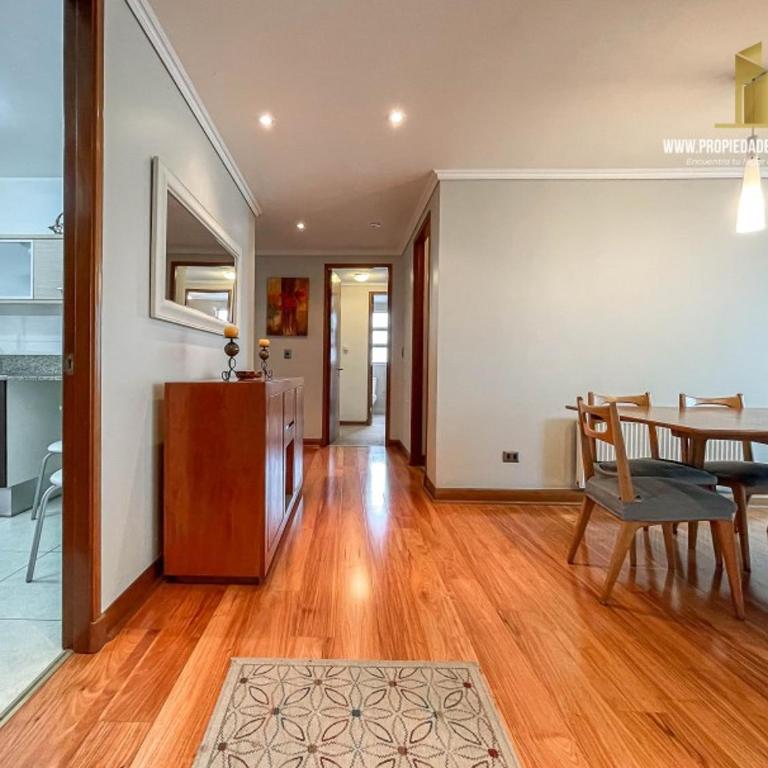 Departamento con Terraza, Vista al Mar y Piscina en Viña - Three-Bedroom Apartment - 22