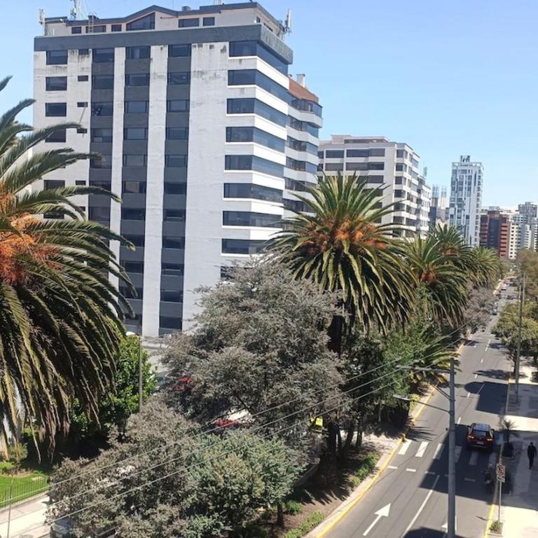 305 Beautiful central suite La Carolina Quito - Suite de 1 dormitorio - 2