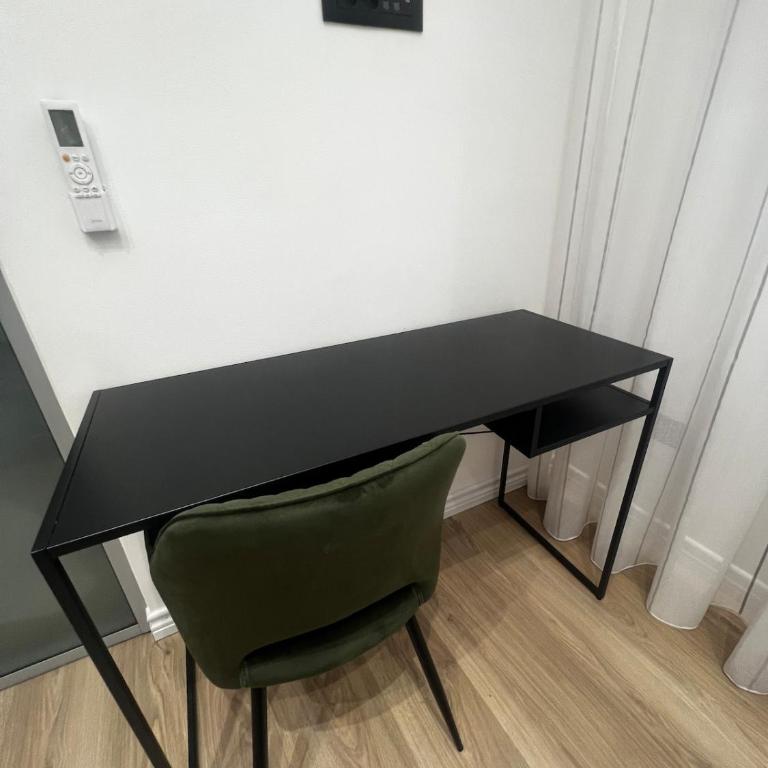 WhiteCity Suite - Two-Bedroom Apartment - 24
