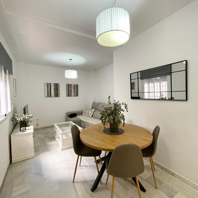 Encantador y céntrico piso con garaje - Apartamento de 2 dormitorios - 5