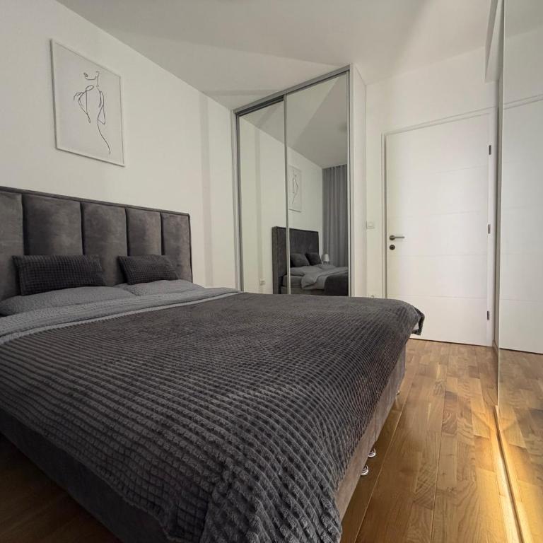 Apartman Luxury kod Kafeterije 5 i Wabi Sabi - One-Bedroom Apartment - 21