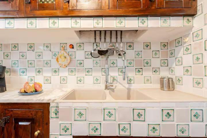 DIMORA DISIU - Jacuzzi & Sea View - 4 minuti a piedi dal centro - Three-Bedroom House - 13