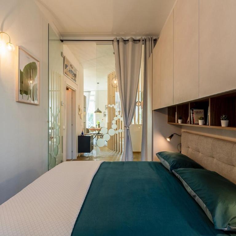Private Garden & Metro 2 min - Wooden Wave Flat - Two-Bedroom Apartment - 17