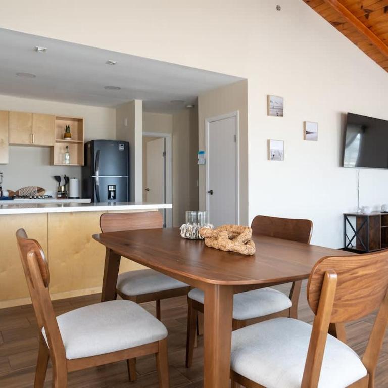NEW Casa Marea Beach Front House DT 2BR WiFi & AC - Apartment - 7