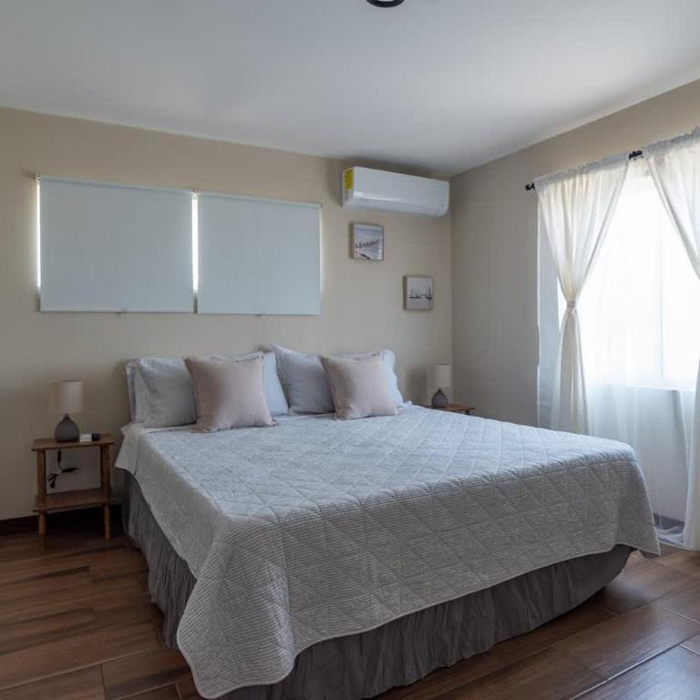 NEW Casa Marea Beach Front House DT 2BR WiFi & AC - Apartment - 16