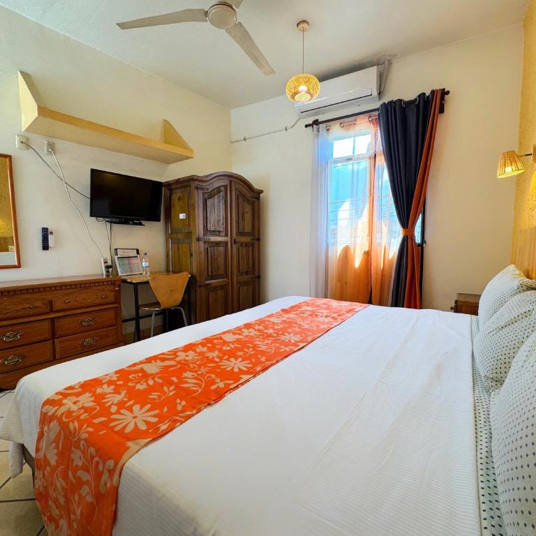 Hotel Escalada - Habitación Estándar - 1 cama grande - 3