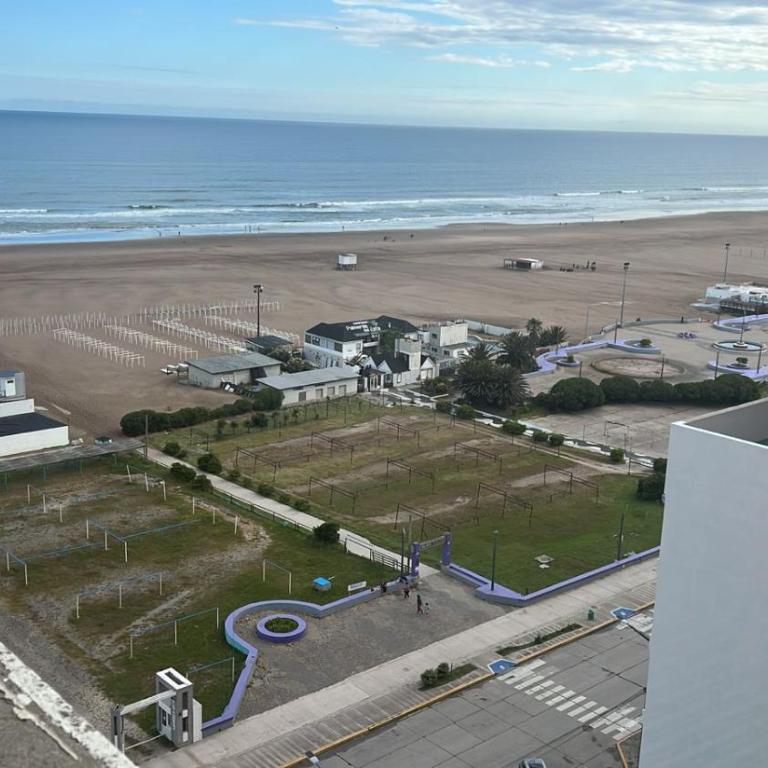 Mono Ciudad Marítima vista lateral - One-Bedroom Apartment - 8