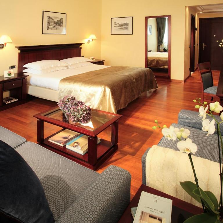 Starhotels Excelsior - Junior Suite - 2