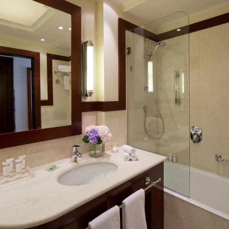 Starhotels Excelsior - Junior Suite - 6