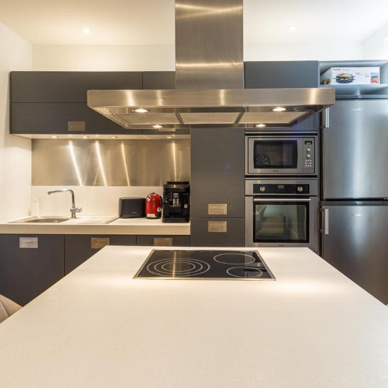 Chez Denise - Hypercentre - 4 pers - Parking Offert - Appartement 1 Chambre - 15