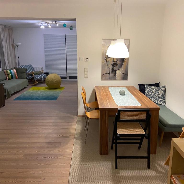 Villa Zaubertal Linz - Viel Raum - 86m2 für Familie, Natur & Arbeit nahe der Stadt - Apartment - Erdgeschoss - 9