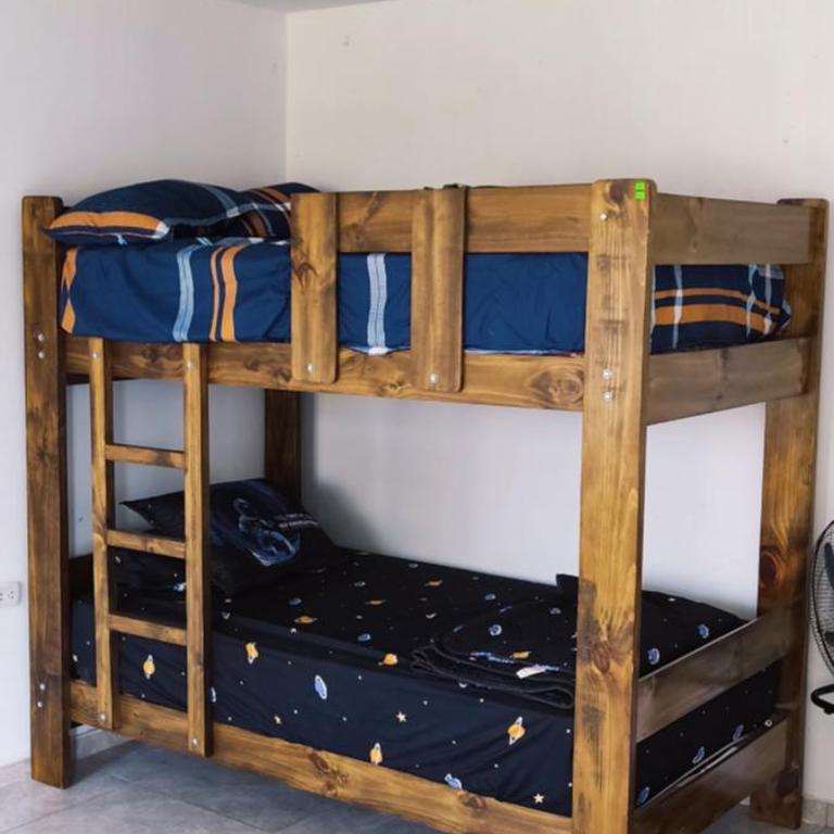 Casa rústica - Three-Bedroom House - 17