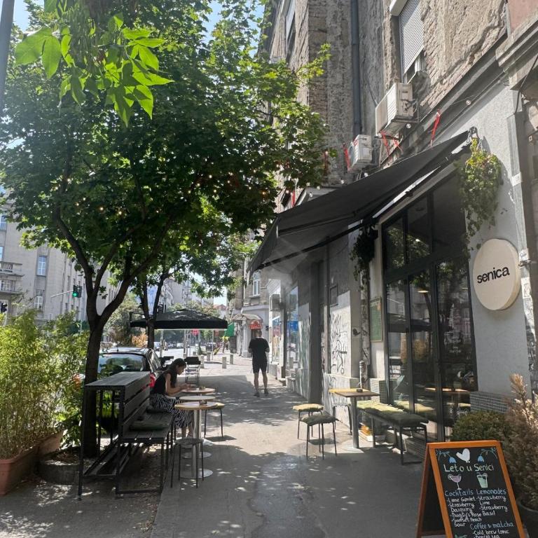 WhiteCity Suite - Apartman sa 2 Spavaće Sobe - 9