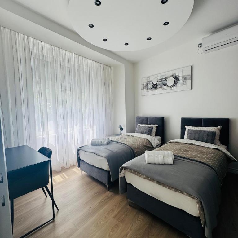 WhiteCity Suite - Apartman sa 2 Spavaće Sobe - 14