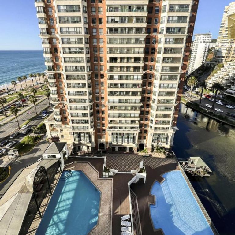 Amplio y cómodo depto para 6 personas con vista al mar y piscina 26 - Three-Bedroom Apartment - 6