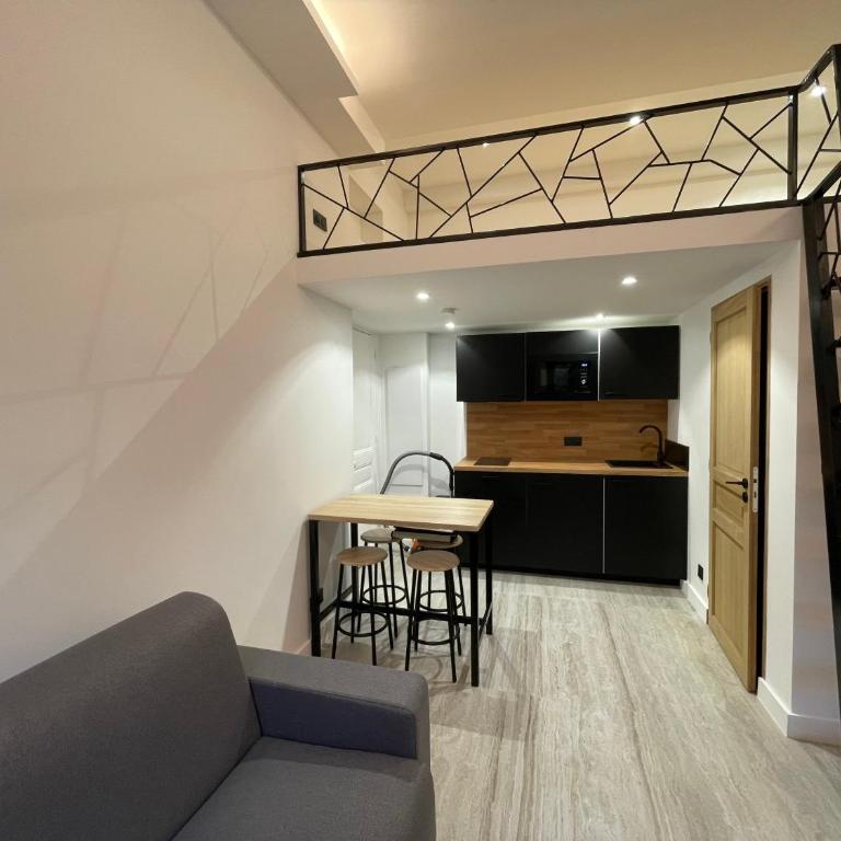 Pasteur, Antibes centre, calme et rénové - Appartement 1 Chambre - 34