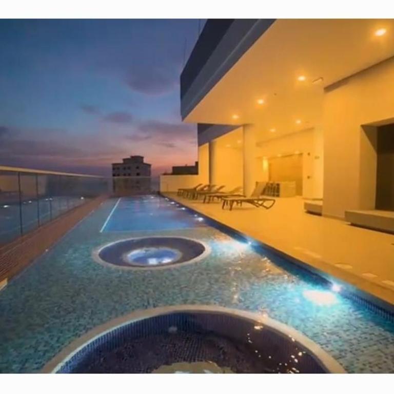 Apartamento con vista al mar - Two-Bedroom Apartment with Sea View - 2