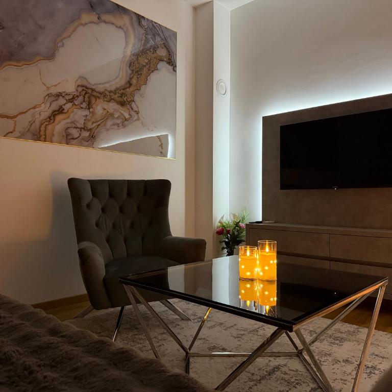 Apartman Luxury kod Kafeterije 5 i Wabi Sabi - One-Bedroom Apartment - 10